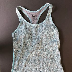 NIKE Fitted Dri-Fit Tank Top